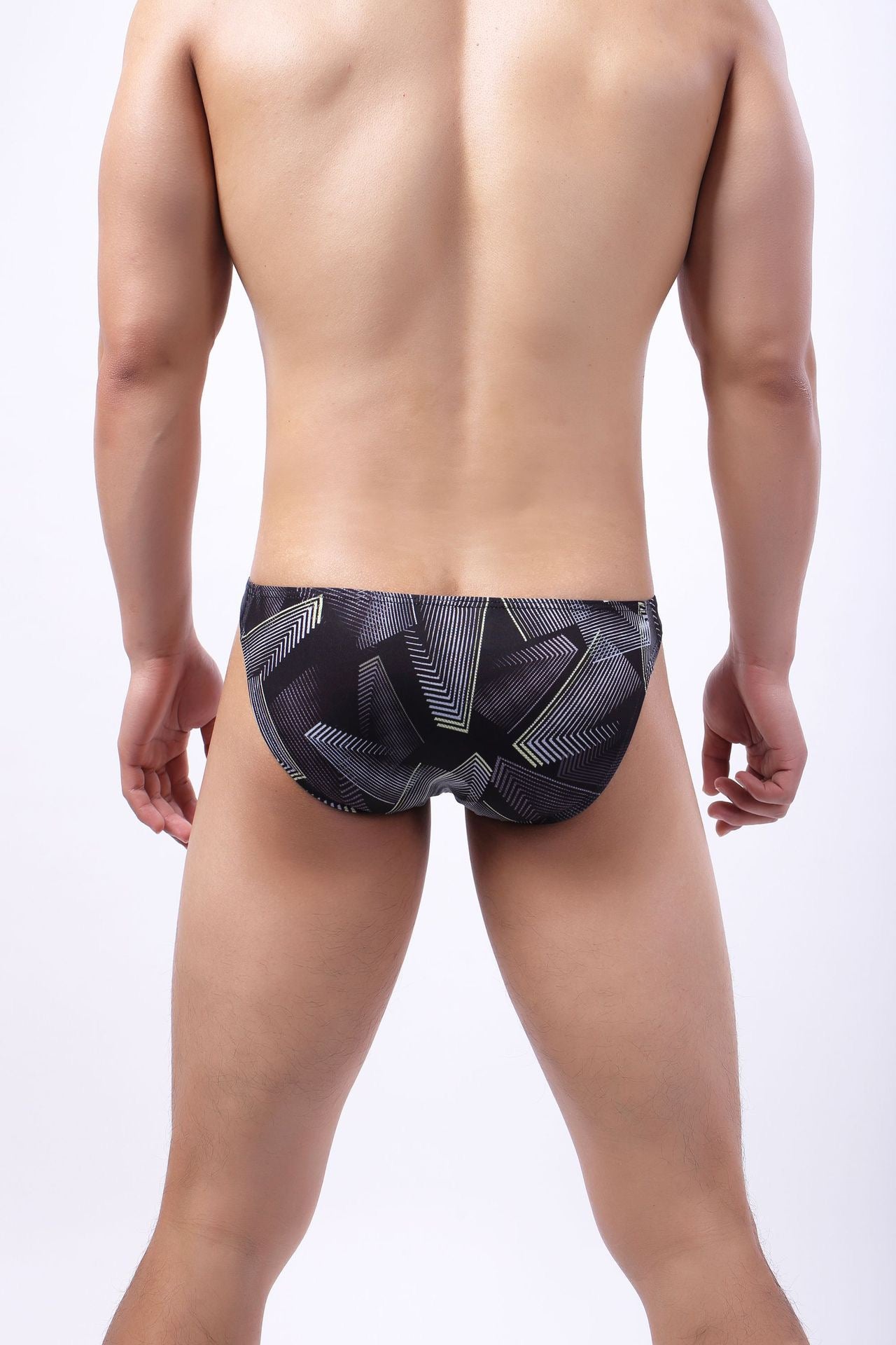 New Colorful Printed Briefs, Sexy And Comfortable Men's Underwear ( please add wechat : Forcopybest    )